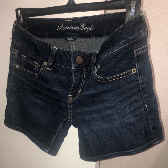American Eagle Outfitters Denim Jean Short, size 0 - Picture 1 of 3